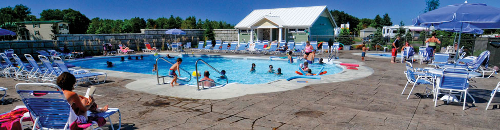 pool at Sunny Brook RV Resort, Class A Motorcoach Resorts in Michigan, Luxury Class A Motorcoach Resort in Michigan